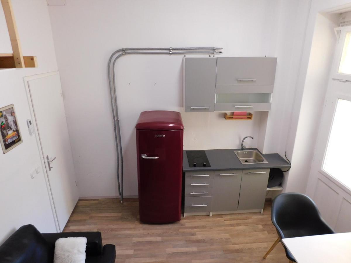 Ledek Apartment Ljubljana Eksteriør billede